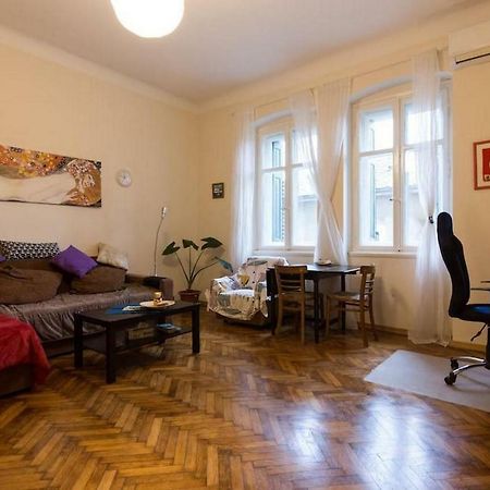 Central, Fully Equipped 2 Bedroom Flat Rijeka Exterior foto
